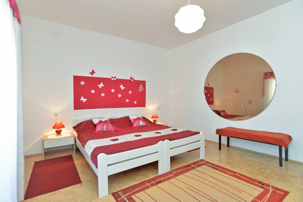 Apartments Stjepan 725 Fažana Exterior foto